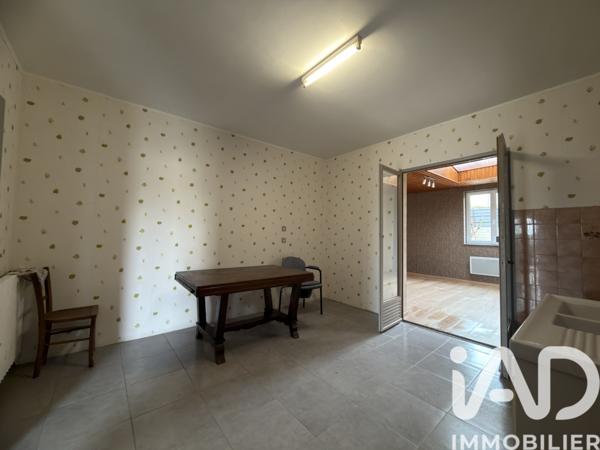 Maison à vendre 5 pièces 102 m² Fleury-la-Rivière