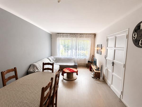 Maison de ville avec jardin et parking - 33400 Talence