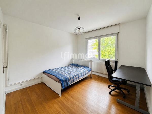 Maison de ville avec jardin et parking - 33400 Talence