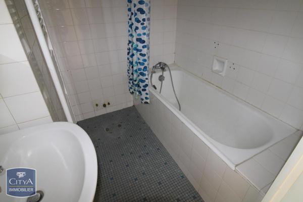 Appartement à louer 3 pièces 72.4m²