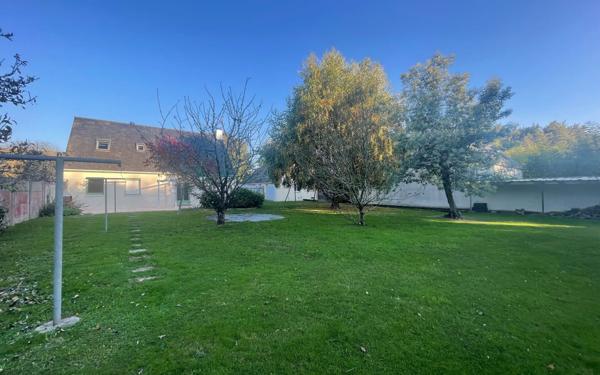 Maison à vendre    6 pièces • 127 m2 Saint-Lyphard