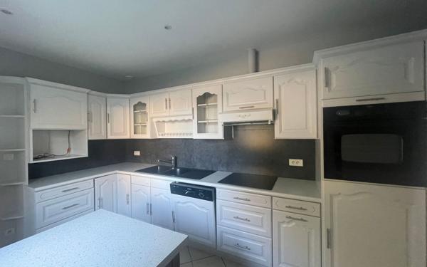 Maison à vendre    6 pièces • 127 m2 Saint-Lyphard