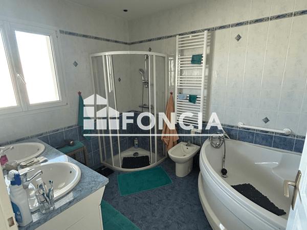 Location Maison 4 pièces 136 m² - Rion Des Landes 40370