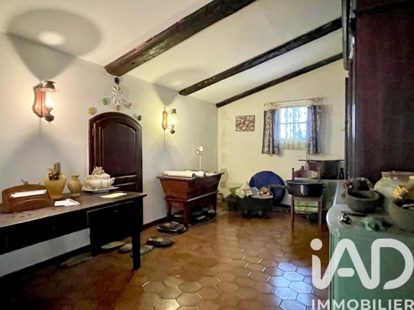 Maison à vendre 7 pièces 204 m² Saint-Christol-lez-Alès