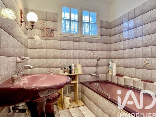 Maison à vendre 7 pièces 204 m² Saint-Christol-lez-Alès