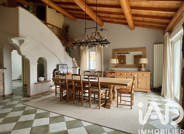 Maison à vendre 7 pièces 204 m² Saint-Christol-lez-Alès