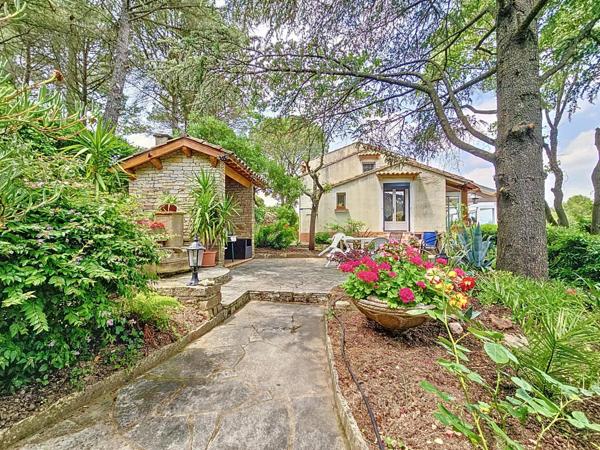 À vendre – Villa familiale 5 pièces avec dépendances, grand jardin & vue dégagée – Bédarieux