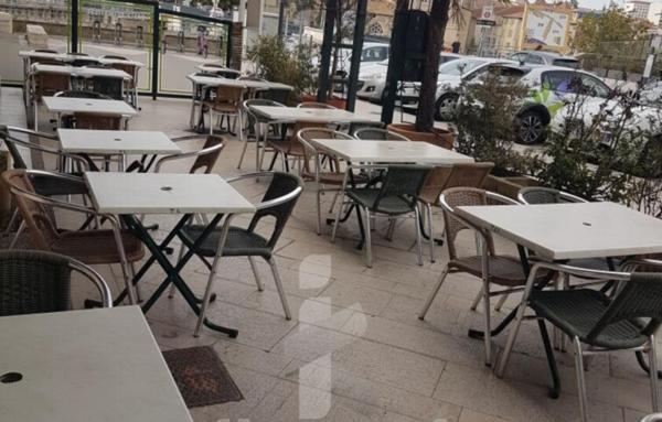 Fonds De Commerce de 100 m²