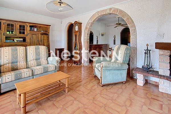 À VENDRE Maison à VIDAUBAN - Piscine - garage - 4 chambres