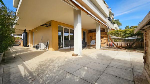 Appartement 4 pièce(s) - résidence récente avec terrasse plein sud