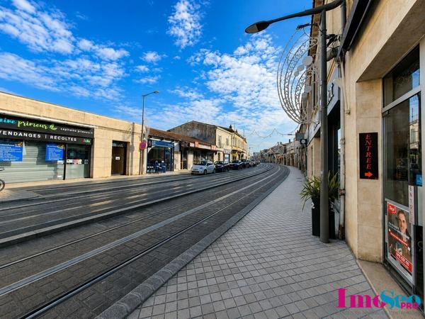 Local commercial à VENDRE