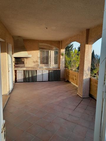 Appartement Aix Nord T3 de 64.71 m2 avec jardin d'environ 60M2 et terrasse de 23M2