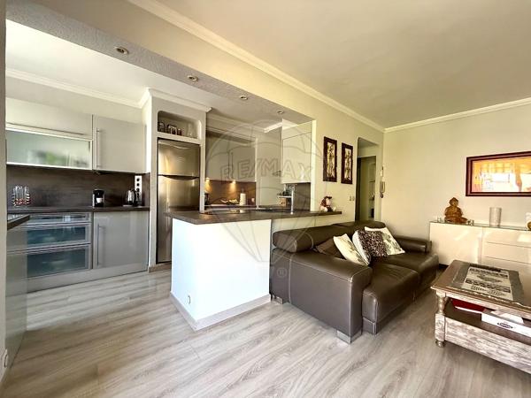 Appartement 2 chambre(s) à vendre - Saint-Laurent-du-Var, Alpes-Maritimes - 06