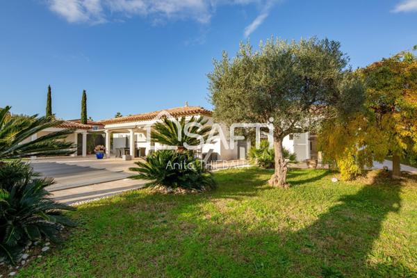 Villa d'exception à Valescure, 140m² entre mer et golf