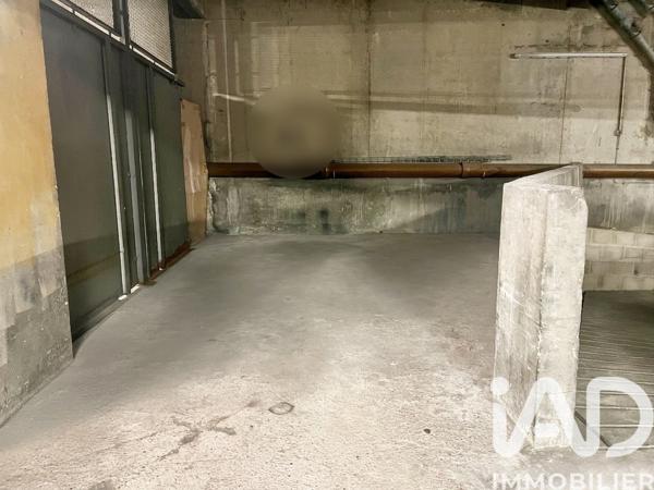 Parking à vendre 12 m² Paris 15