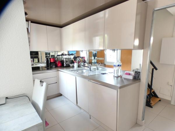 Pinède. Maison 4 pièces 51 m² sur une parcelle de 130 m²