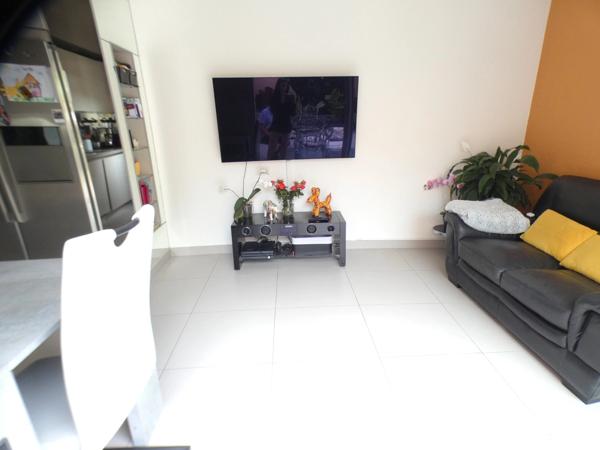 Pinède. Maison 4 pièces 51 m² sur une parcelle de 130 m²