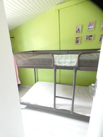 Pinède. Maison 4 pièces 51 m² sur une parcelle de 130 m²