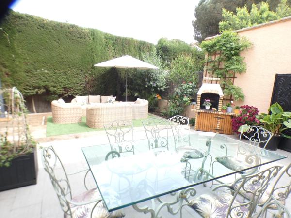 Pinède. Maison 4 pièces 51 m² sur une parcelle de 130 m²