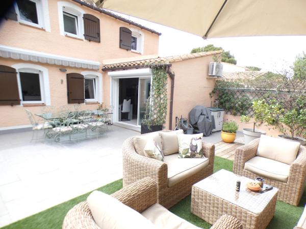 Pinède. Maison 4 pièces 51 m² sur une parcelle de 130 m²
