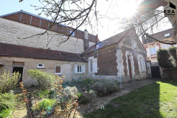 Maison de 5 pièces, jardin, dépendance. Proche centre ville Compiègne