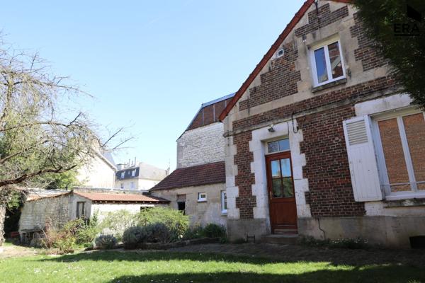 Maison de 5 pièces, jardin, dépendance. Proche centre ville Compiègne