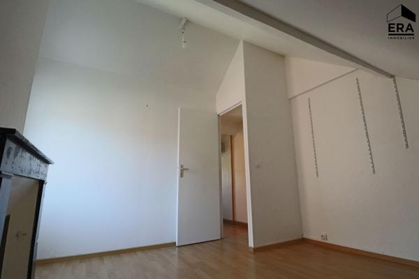 Maison de 5 pièces, jardin, dépendance. Proche centre ville Compiègne