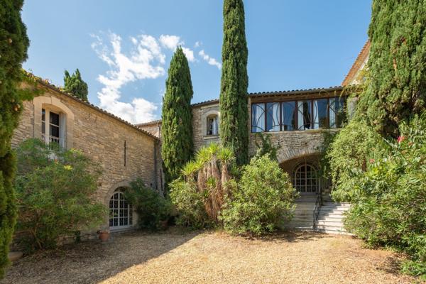Vente Mas Saint-Bauzille-de-Montmel 17 Pièces 639 m²