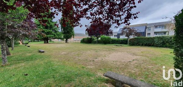 Appartement 3 pièces de 58 m² à Viry-Châtillon (91170)