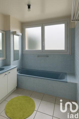 Appartement 3 pièces de 58 m² à Viry-Châtillon (91170)