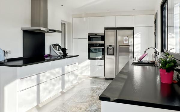 Maison à vendre    6 pièces • 201,19 m2 Bayonne