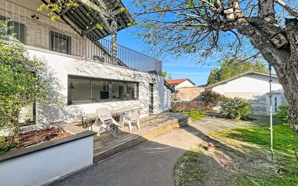 Maison à vendre    6 pièces • 201,19 m2 Bayonne