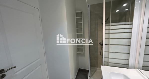 Location Studio meublé 35.32 m² - Avignon 84000