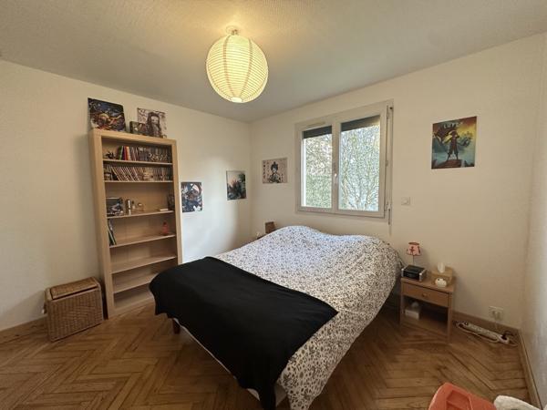 Maison T5 avec dépendance sur terrain de 580m²