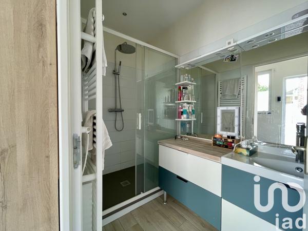 Immeuble à vendre 106 m² Sainte-Savine