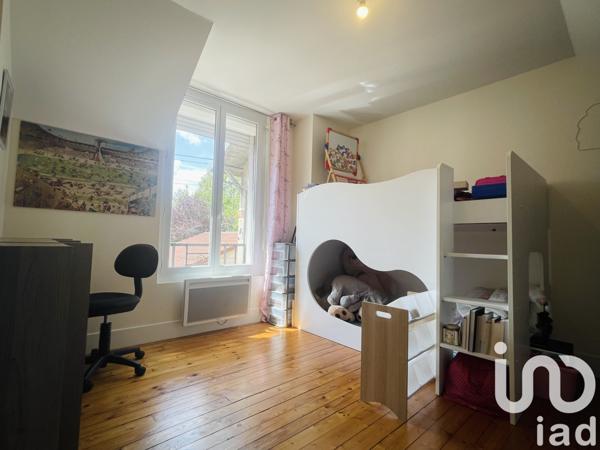 Immeuble à vendre 106 m² Sainte-Savine