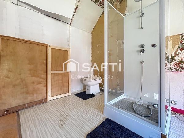 Maison avec travaux à finir, beau potentiel