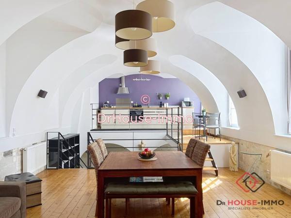 Loft / Atelier à vendre 3 pièces de 92 m²