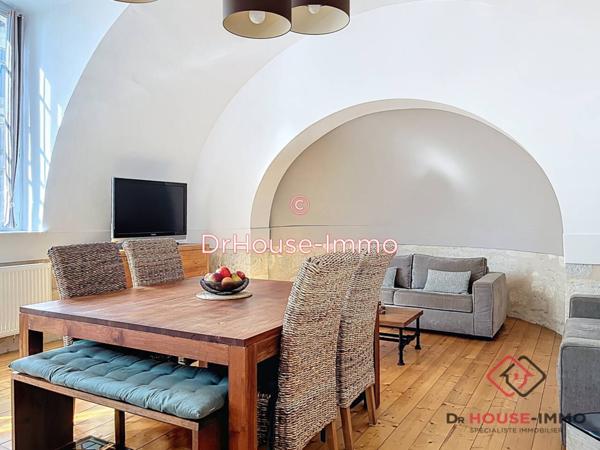 Loft / Atelier à vendre 3 pièces de 92 m²