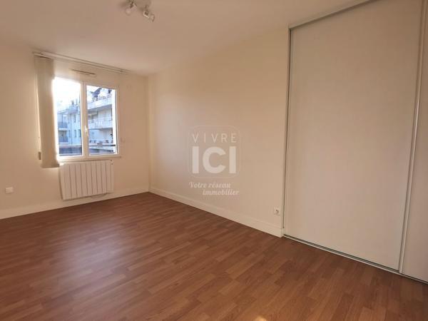 Appartement Orvault 3 pièce(s) avec balcon et stationnement en plein coeur de Petit Chantilly