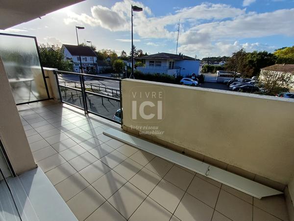 Appartement Orvault 3 pièce(s) avec balcon et stationnement en plein coeur de Petit Chantilly