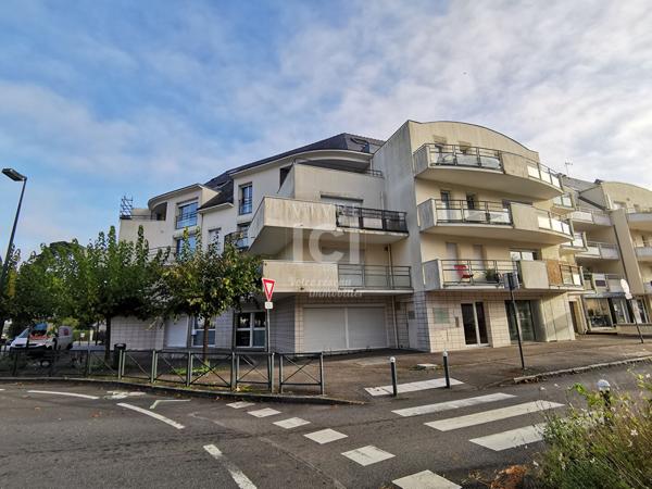 Appartement Orvault 3 pièce(s) avec balcon et stationnement en plein coeur de Petit Chantilly