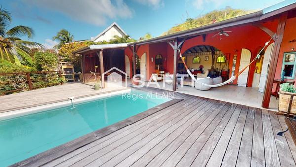 Villa Atypique type hacienda avec piscine et vue mer - Bien unique en Martinique