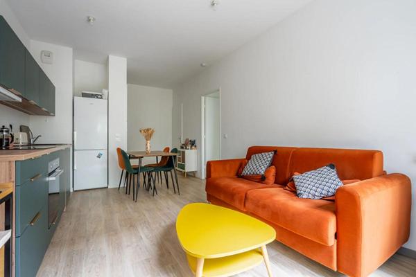 Appartement deux pièces avec terrasse et jardin privatif