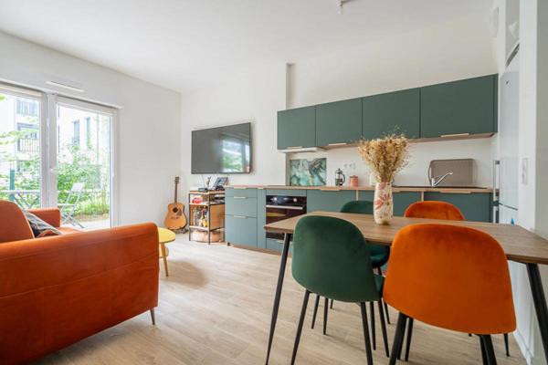 Appartement deux pièces avec terrasse et jardin privatif