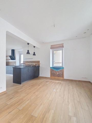 Maison de caractère 7 pièces 170M2