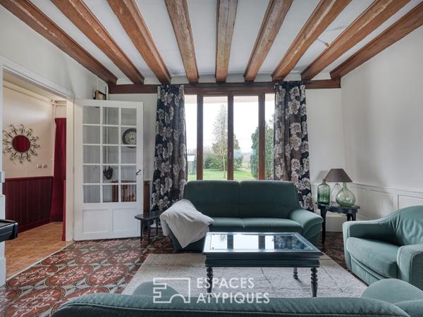 Propriété de charme avec box à chevaux et terrain de tennis