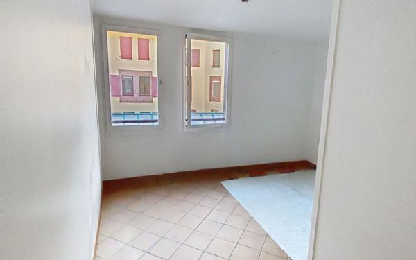 Appartement à louer    1 pièce • 30,50 m2 Gaillard