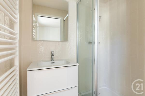 Appartement F2 à vendre  2 pièces - 40,50 m2 PARIS - 75007