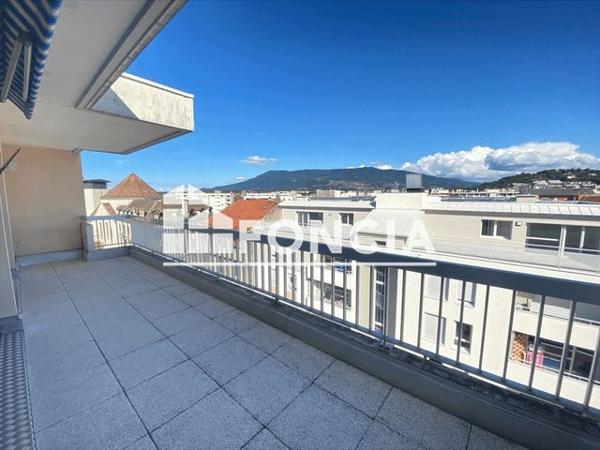 Location Appartement 3 pièces 85.3 m² - 11-13 AVENUE JULES FERRY Annemasse 74100